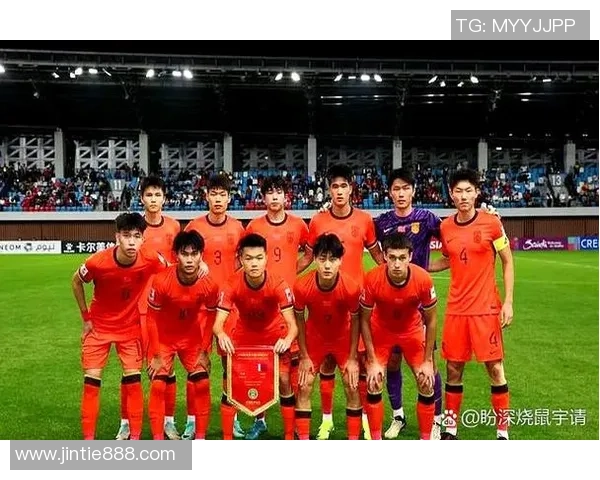 2013年中国足球队与伊朗队激战回顾及比赛精彩瞬间分析 2013年中国足球队与伊朗队激战回顾及比赛精彩瞬间分析