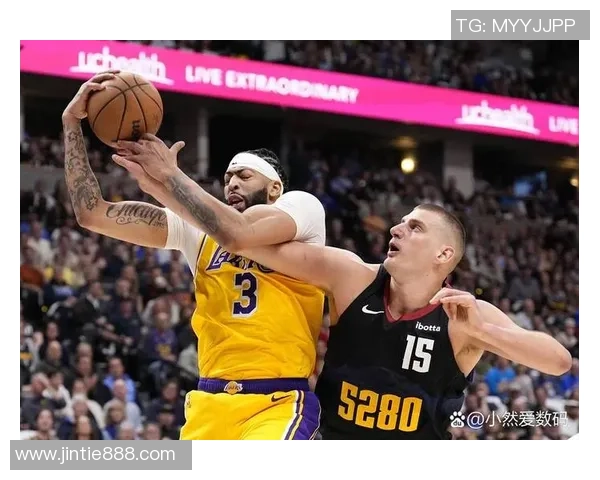 20日NBA焦点战骑士对决湖人两队争夺季后赛席位的关键之战 20日NBA焦点战骑士对决湖人两队争夺季后赛席位的关键之战