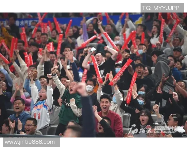 CBA新疆队与山东队精彩对决全场回放分析与精彩瞬间回顾 CBA新疆队与山东队精彩对决全场回放分析与精彩瞬间回顾